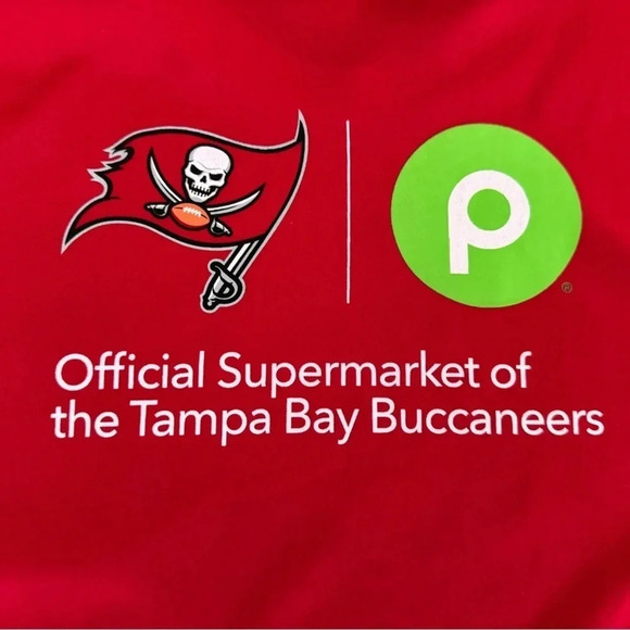 Tampa Bay Buccaneers Game Day Logo T-Shirt  Red Men’s Size XL - Picture 3 of 4